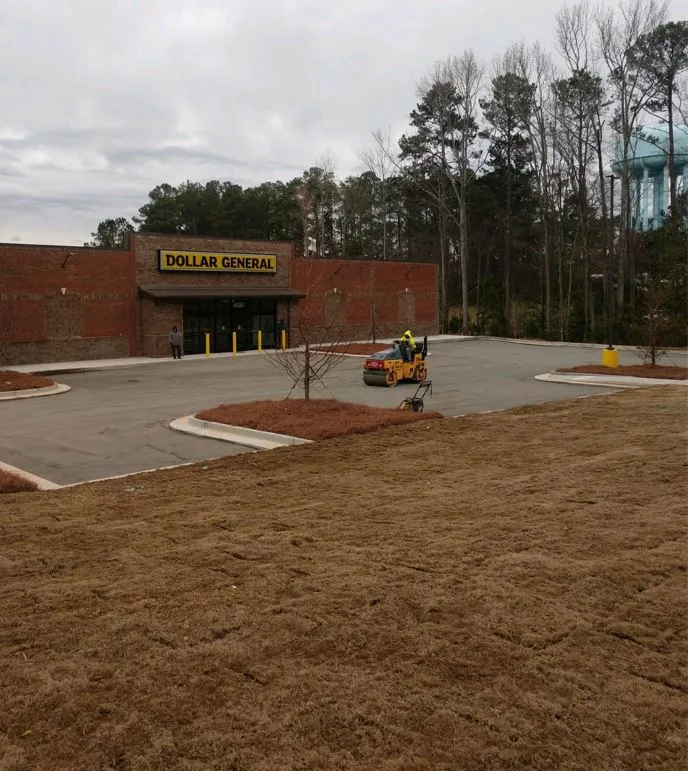 dollar general parking lot asphalt paving in progress